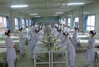 新疆維吾爾醫(yī)學(xué)?？茖W(xué)校2022年學(xué)費、收費多少