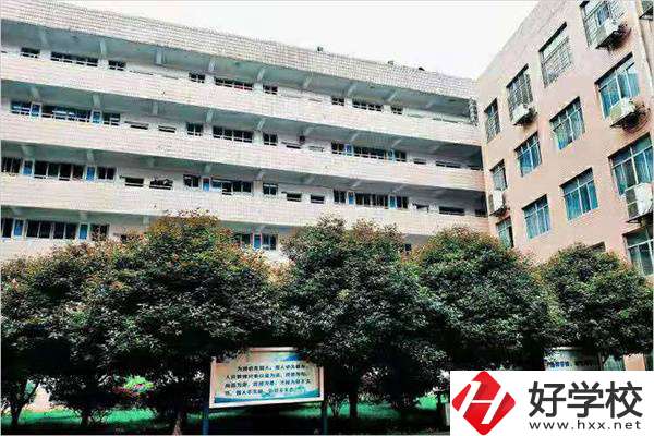 岳陽(yáng)有哪些計(jì)算機(jī)中職可以就讀？計(jì)算機(jī)專業(yè)好就業(yè)嗎？