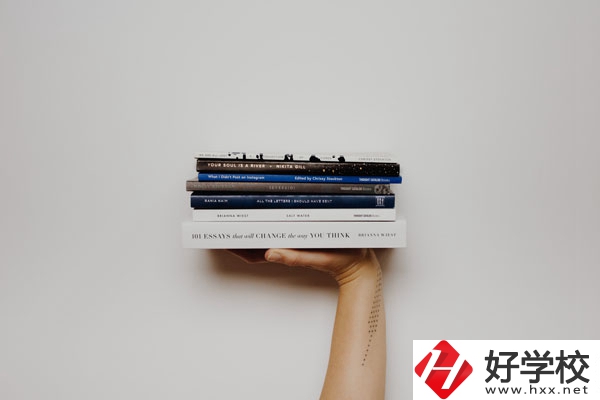 永州九嶷工業(yè)學(xué)校好不好？宿舍怎么樣？