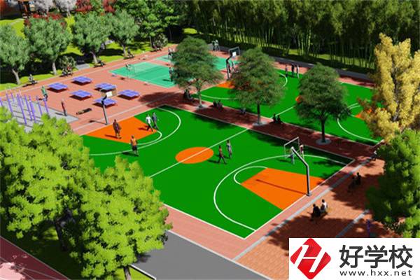 湘潭湘鋼高級技工學(xué)校有多少學(xué)生？招生規(guī)模如何？