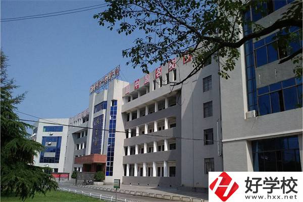 岳陽有哪些示范中專推薦？有什么辦學(xué)優(yōu)勢？