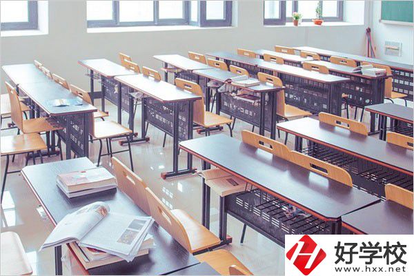 常德石門縣有什么中專學(xué)校？是公辦還是民辦的？