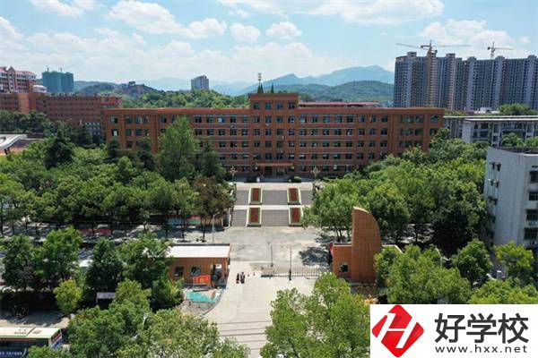 婁底哪些職校設(shè)有中職部？有什么招生專業(yè)？