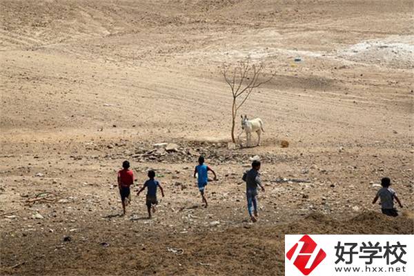 張家界少數(shù)民族加分政策是什么？中專升大專加分嗎？