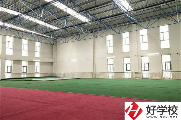 婁底環(huán)宇中等職業(yè)技術學校辦學如何？什么專業(yè)能升學？