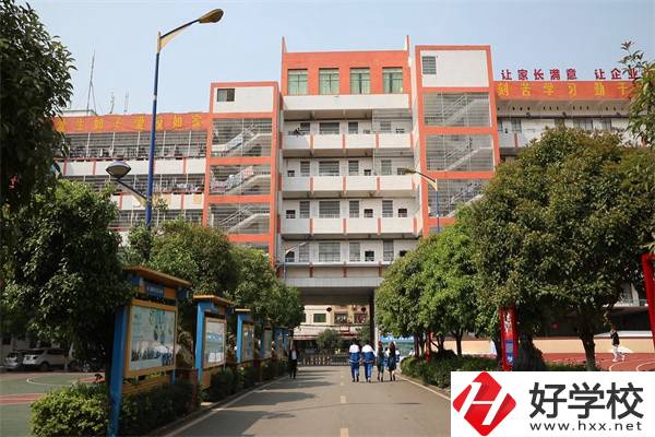 湖南瀟湘育才技工學(xué)校的畢業(yè)率是多少？
