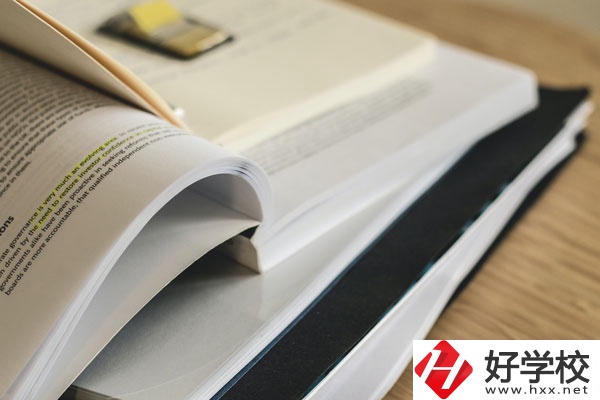 衡陽計算機(jī)學(xué)校計算機(jī)專業(yè)好不好？