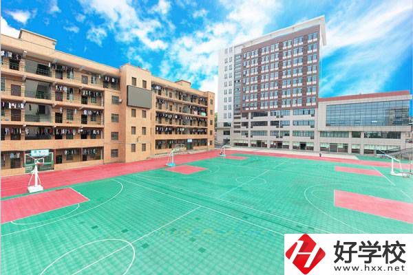 湖南省經(jīng)濟貿(mào)易職業(yè)中專學(xué)校在哪里？怎么樣？