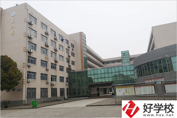 湖南省澧縣職業(yè)中專學校怎么樣？有哪些辦學特色？