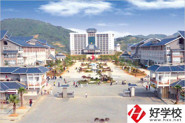 湘西初中畢業(yè)除了高中還能讀什么學校？