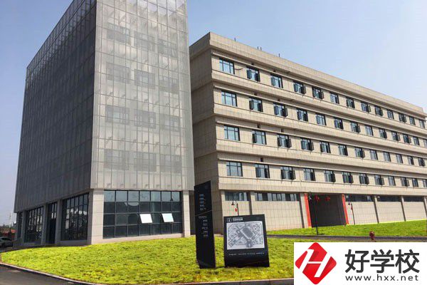 株洲正規(guī)的技校有哪些？學(xué)校怎么樣？
