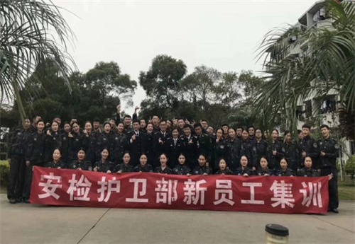 天津交通學(xué)校好不好？