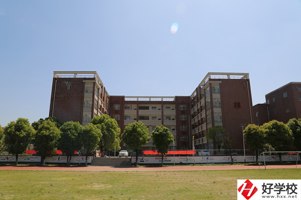岳陽市第一職業(yè)中專可以升學嗎？就業(yè)前景怎么樣？