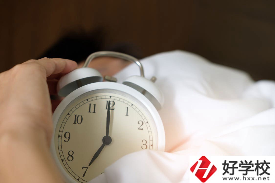 長(zhǎng)沙市岳麓區(qū)湘華職校就讀計(jì)算機(jī)專(zhuān)業(yè)怎么樣？