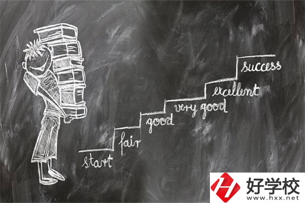 湖南成績差的中職生走哪種升學途徑更好？有什么優(yōu)勢？