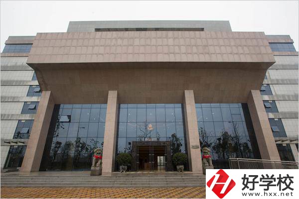 湖南幼兒師范高等?？茖W校實訓樓