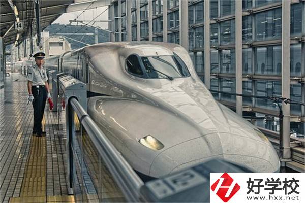 在湖南讀中職有用嗎？哪些專業(yè)好就業(yè)？