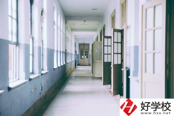 湖南婁底幼兒師范怎么樣？4個方面全方位介紹學校