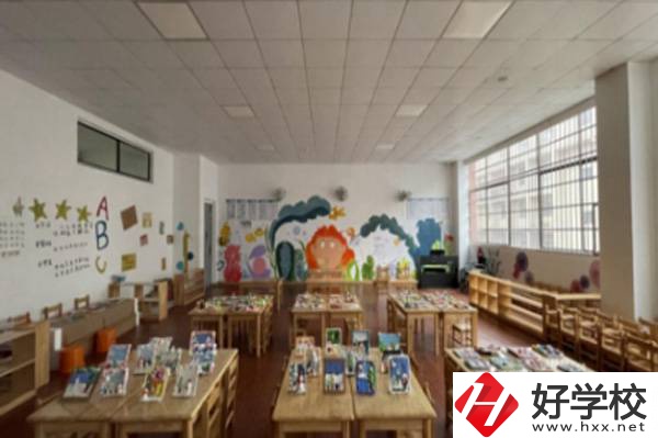 長沙英藍(lán)中等職業(yè)學(xué)校怎么樣？開設(shè)了哪些專業(yè)？