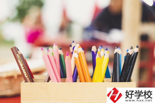 懷化市工業(yè)中等專業(yè)學(xué)校好不好？宿舍怎么樣？