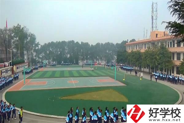 懷化分?jǐn)?shù)低可以讀的公辦中專有哪些？專業(yè)好就業(yè)嗎？