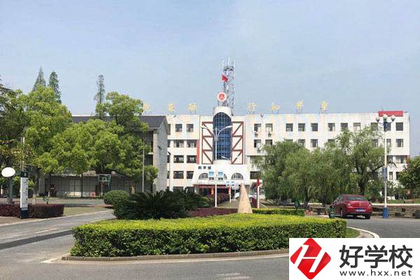 湘潭有沒有公辦大專招收初中生？可以報(bào)考哪些專業(yè)？