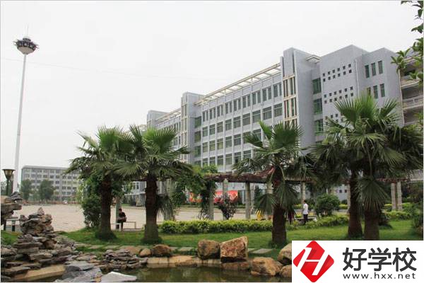 湘軍的“搖籃”是衡陽哪所技校？學(xué)校招收初中生嗎？