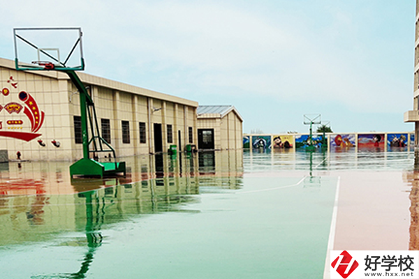 岳陽(yáng)市江南通信職業(yè)學(xué)校有哪些專業(yè)？就業(yè)如何？