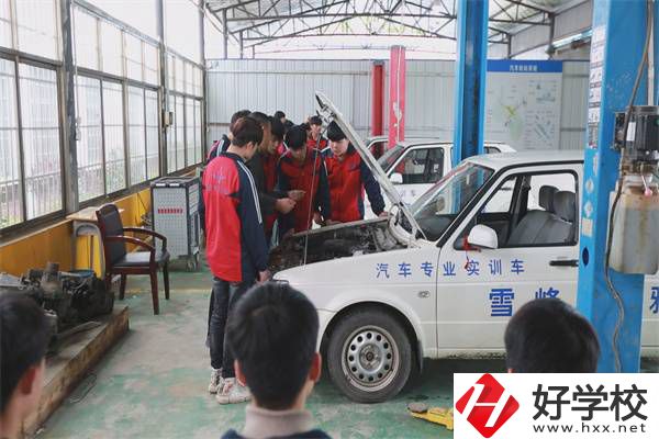 邵陽市雪峰博雅職業(yè)學(xué)校是什么學(xué)校？有什么辦學(xué)優(yōu)勢(shì)？
