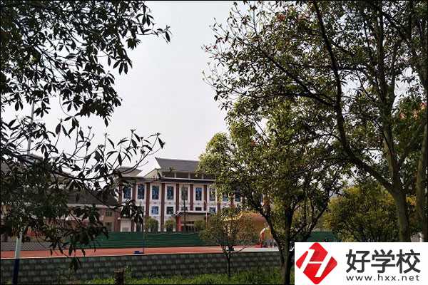 邵陽(yáng)電商中專(zhuān)有哪些？管理如何？