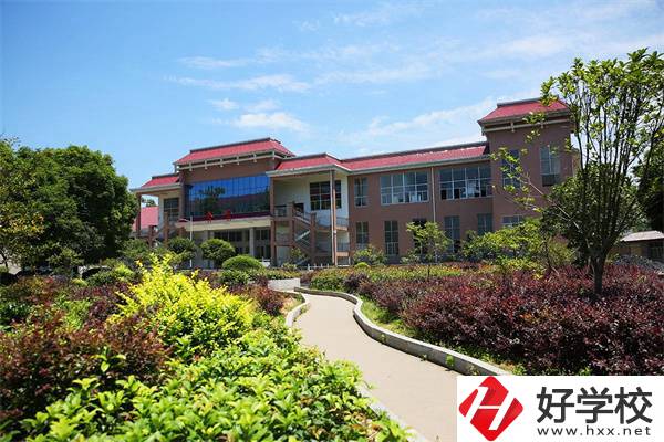 懷化有可以考大學(xué)的中職學(xué)校嗎？哪所升學(xué)情況比較好？