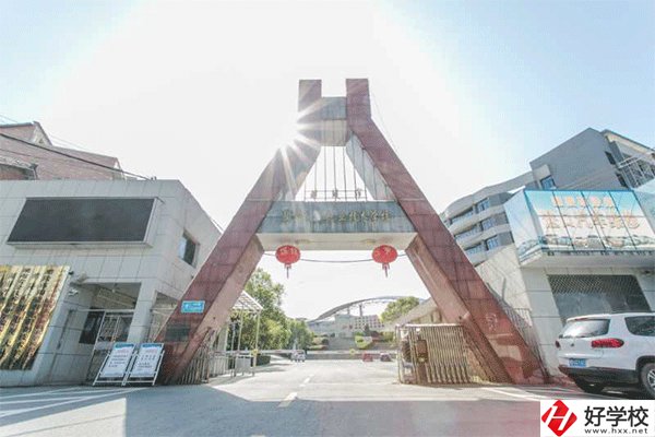 株洲面向全國(guó)招生的中專(zhuān)有哪些？有什么辦學(xué)特色？