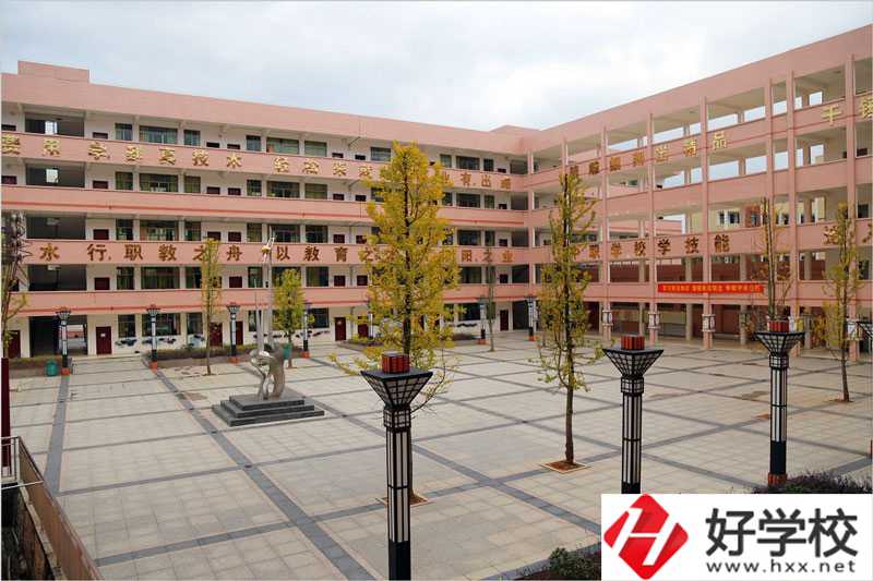 祁陽縣職業(yè)中等專業(yè)學(xué)校師資情況如何？
