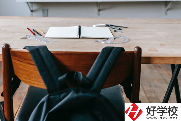 湘南船山技工學(xué)校好不好？環(huán)境怎么樣？