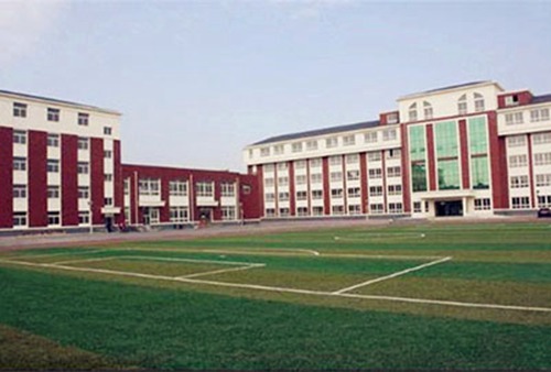 宜賓核工業(yè)職業(yè)大學(xué)條件怎么樣？