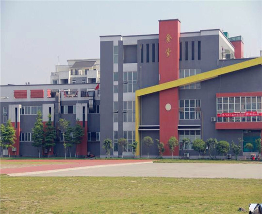 讀中國水電七局高級技工學校好不好？