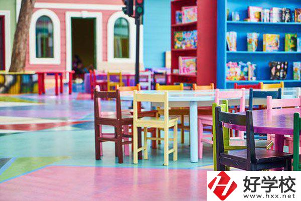 在長沙讀職高，學(xué)什么專業(yè)比較好？