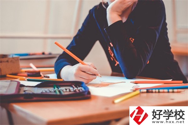 在邵陽(yáng)上中專需要哪些條件？有什么學(xué)校選擇？