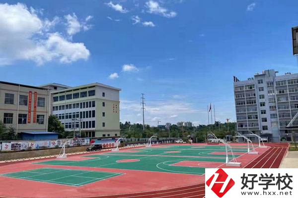 永州九嶷工業(yè)學校是公辦還是民辦？有哪些特色？