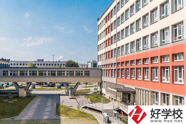 湘潭信息中等職業(yè)技術(shù)學(xué)校在哪里？辦學(xué)條件怎么樣？
