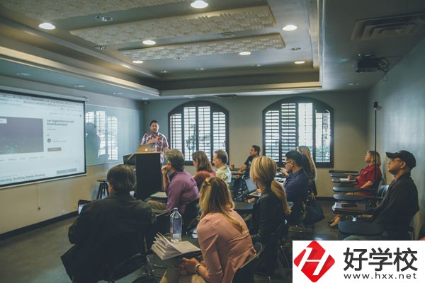 郴州有哪些公立的中專學校？專業(yè)有哪些？