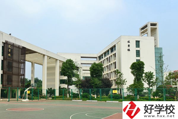 長沙有開設(shè)學(xué)前教育專業(yè)的職校嗎？招生要求高嗎？