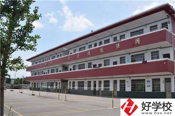 新田縣技工學(xué)校有哪些辦學(xué)優(yōu)勢？技校值不值得就讀？