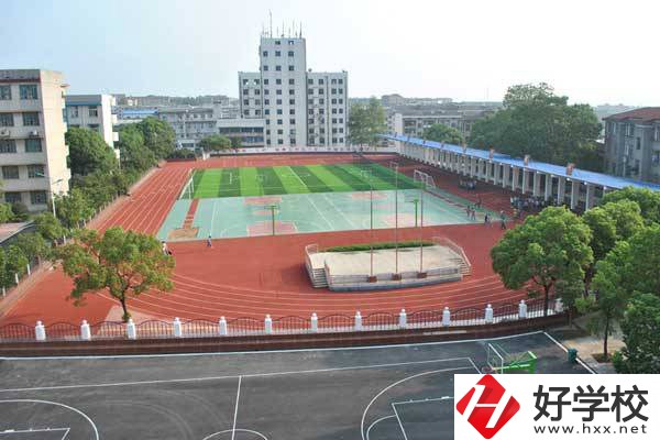 株洲市淥口區(qū)職業(yè)中等專業(yè)學(xué)校辦學(xué)條件怎么樣？