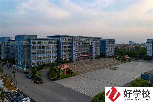 湘潭工業(yè)中職學(xué)校哪所最好？什么專業(yè)最有特色？