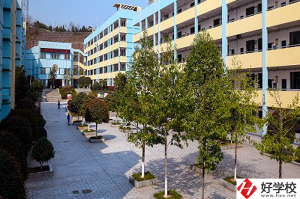 長(zhǎng)沙財(cái)經(jīng)學(xué)校有哪些專業(yè)？