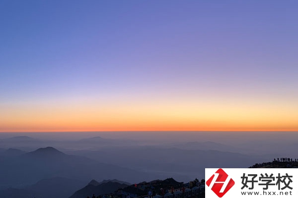 望城縣職業(yè)中專學(xué)校好不好？開設(shè)專業(yè)有哪些？