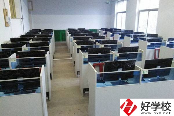 岳陽這3所民辦中職學(xué)校比較好，你中意哪一所？