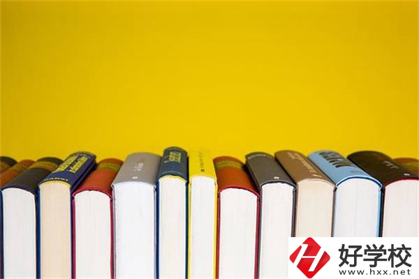 在湖南“晚熟”的孩子該何去何從？該怎么擇校？