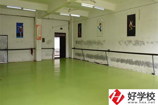 張家界旅游學(xué)校怎么樣？有哪些辦學(xué)優(yōu)勢(shì)？